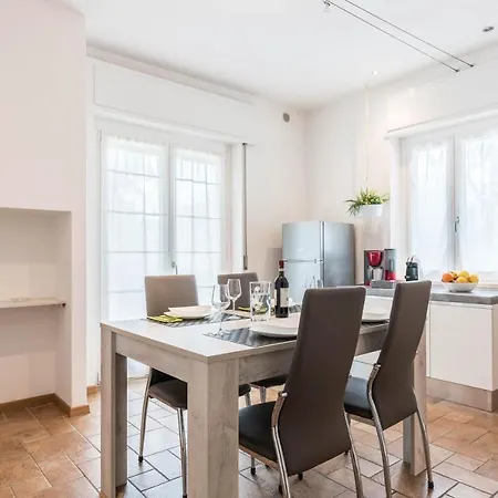 Casa Stefi N1 *