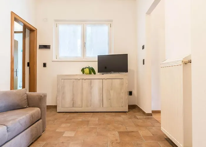 Апартаменты Casa Stefi N1 *