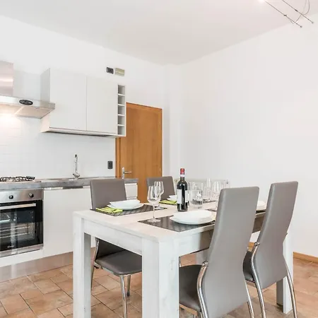 Casa Stefi N1 Apartamento *